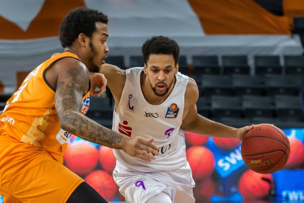 面对外界的 面对外界的